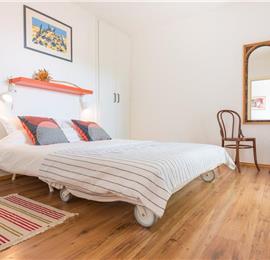 2 bedroom sea view apartment near Dubrovnik old town.